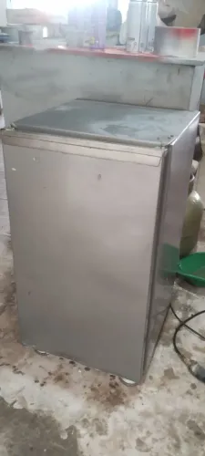 VENDO GELADEIRA + FRIGOBAR