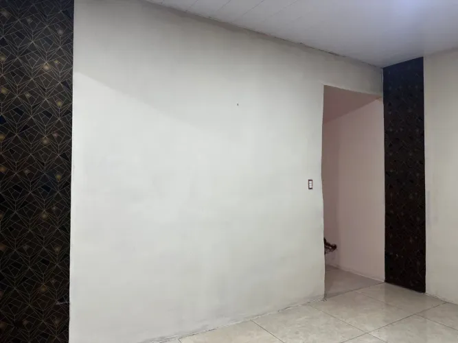 Loja comercial Santa Eugenia 