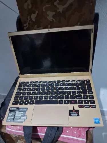 Notebook positivo motion (tela preta)