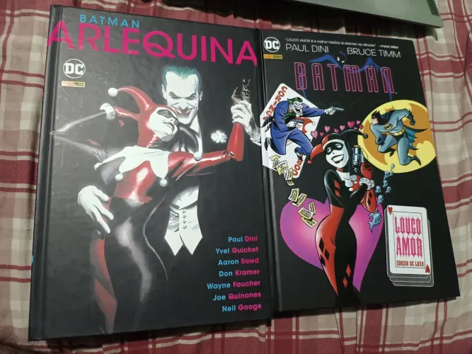 HQs/ Quadrinhos - Batman - Arlequina e Batman - Louco Amor