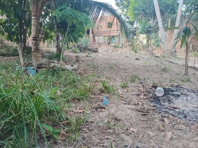 Estou vendendo uma casa em Coari