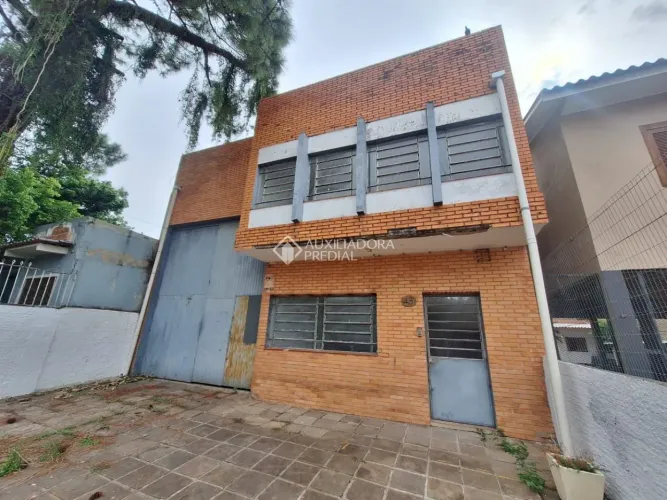 Pavilhão comercial à venda em Porto Alegre, 215 m2 úteis, Bairro Sarandi, Rua Itapuí,