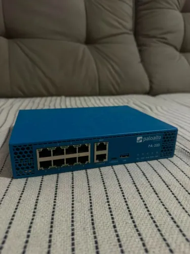 Firewall PA-220