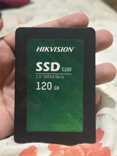 SSD 120 GB funcionando perfeitamente