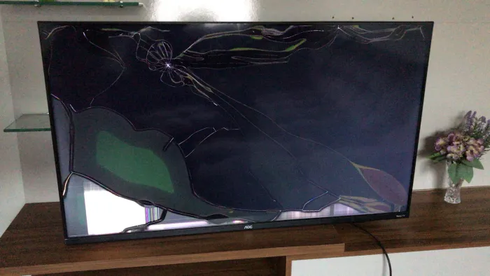 Tv Smart AOC ROKU TV 