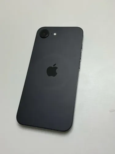 iPhone 16e 128GB Preto - Com Caixa! Modelo Brasileiro