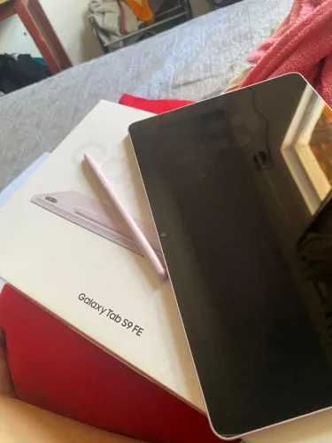 Tablet Samsung Galaxy Tab S9 FE Cor: Lavanda Tela: 10.9 polegadas