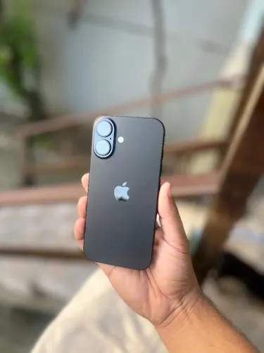 iPhone 16 128GB Muito Novo