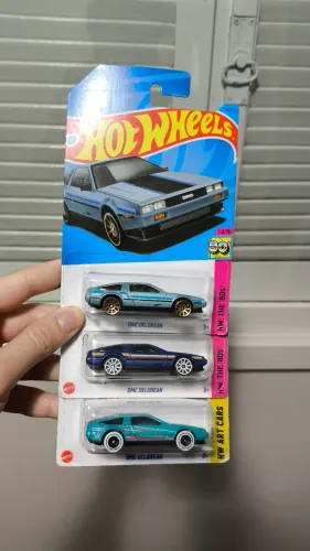 DeLorean Hotwheels