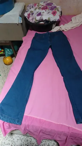 Calça boca de sino