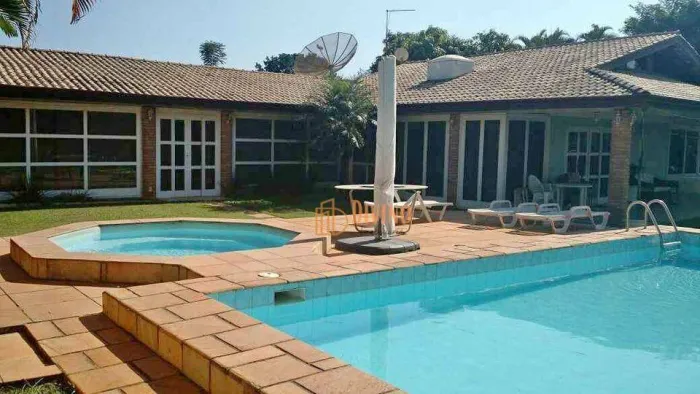 Chácara com 6 dormitórios à venda, 1400 m² por R$ 1.100.000,00 - Itinga - Sorocaba/SP