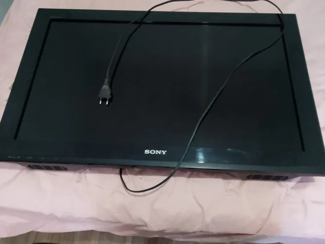 Vende-se tv 32 polegadas. Obs não é smat 