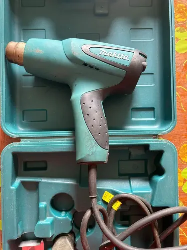 Soprador Térmico Makita