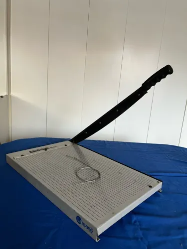 Guilhotina Lassane Facão 46 cm A3 - Manual
