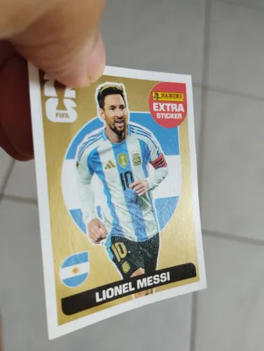 Messi legend GOLD / OURO (impecavel)