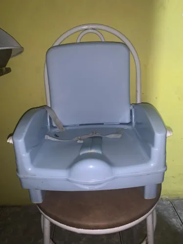 Cadeirinha de alimentação bebe