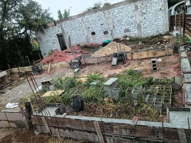 Terreno vila any