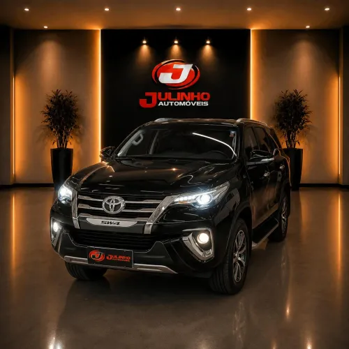 Toyota Hilux SW4 SRX 4X4 2.8 TDI 16V Dies. Aut. 2019