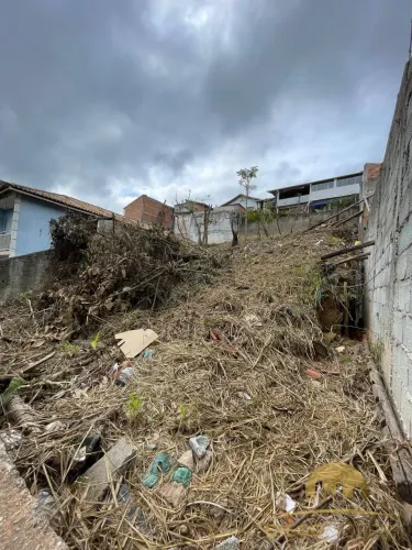 TERRENO À VENDA EM TERRA PRETA  5 MINUTOS DA FERNÃO DIAS!
