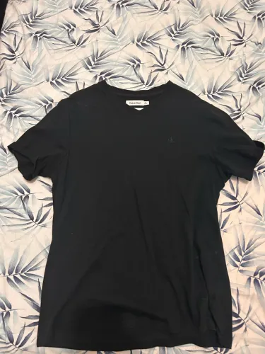 Camisa Calvin Klein Basica M