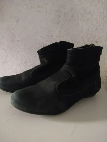 Botinha preta Carmuça 37 (sapato da corte) 