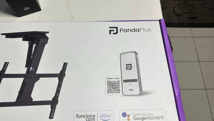 Suporte de tv automatizado
