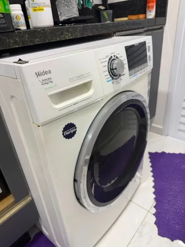 Lava e Seca Midea 10,2kg -  Inverter Smart - Usada Funcionando
