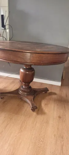Mesa extensiva madeira