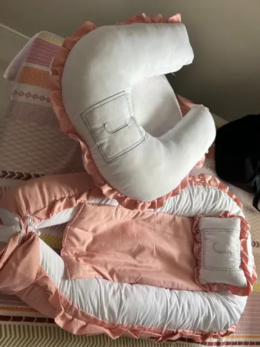 Ninho + almofada amamentação + canguru de lado p bebê 