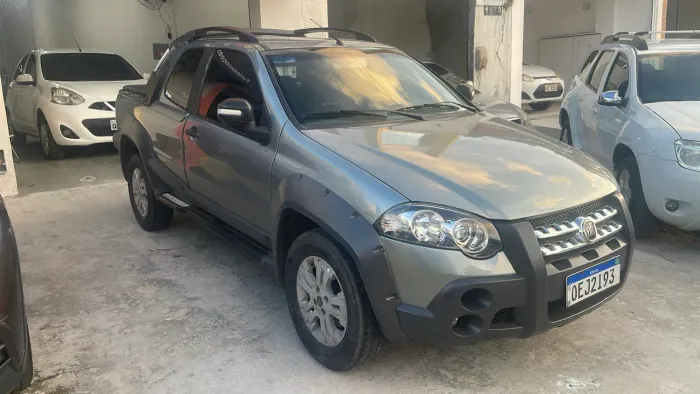 Fiat Strada Adventure1.8/ 1.8 Locker Flex CD 2012