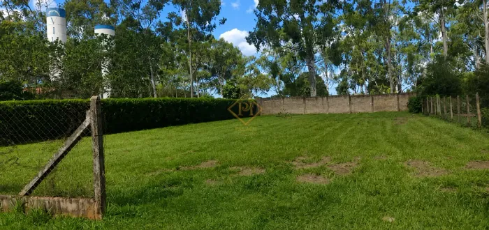 TERRENO AMPLO EM CONDOMÍNIO FECHADO EXCELENTE OPORTUNIDADE DE INVESTIMENTO