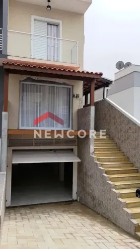 Casa de condomínio em Rua Trieste - Jardim Rio das Pedras - Cotia/SP