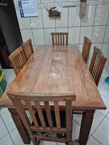 Mesa madeira maciça com 6 cadeiras- Peroba rosa