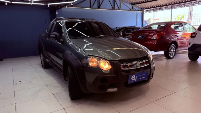 Fiat Strada Adventure 1.8/ 1.8 Locker Flex CE 2010