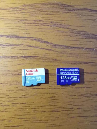 Vendo cartões de memória 128gb