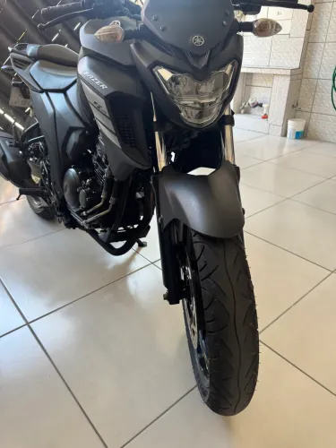 Fazer 250 em dias moto leilão zerada
