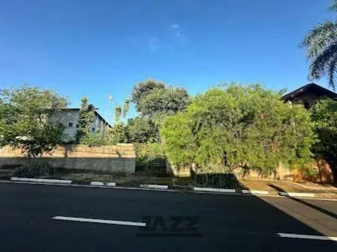 Dois terrenos vizinhos no Parque Alto Taquaral, Campinas