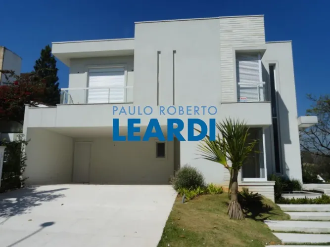 CASA EM CONDOMÍNIO - ALPHAVILLE CONDE II - SP