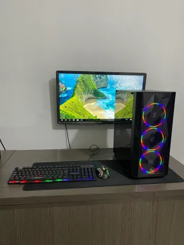 CPu Gamer Intel core i7 6770k 4.3ghz 16gb NVMe 128gb + HD Radeon Rx 580 8Gb