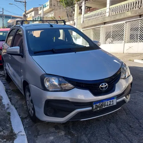 Toyota Etios X 1.3 Flex 16V 5P Mec. 2019