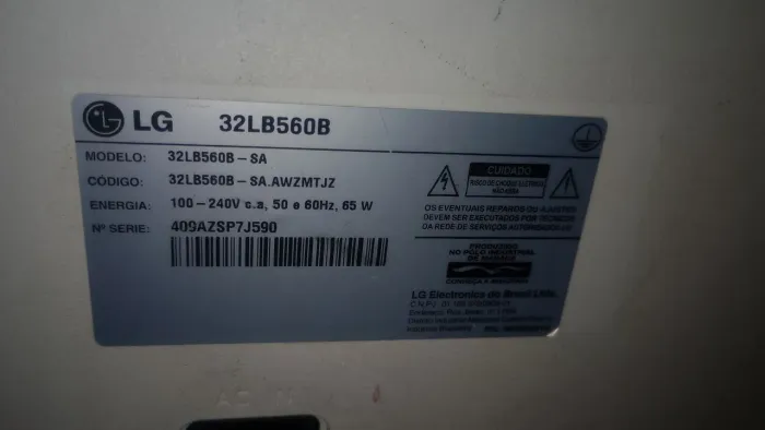 Tv LG 32 com a Tela Trincada Não e Smart e Para Tira Pecas