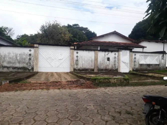 VENDO CASA NO INTERIOR