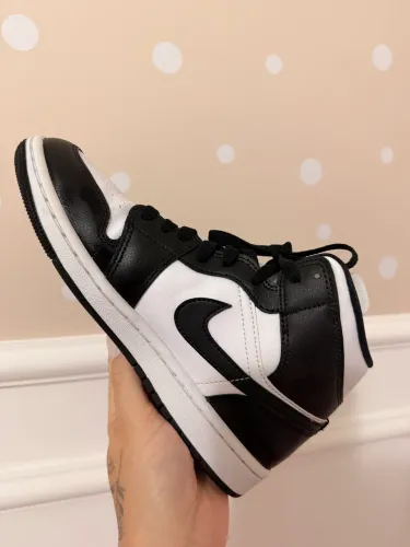 Jordan 1 Mid DV0991-101 Feminino Branco/Preto (Panda Mid), tamanho 36