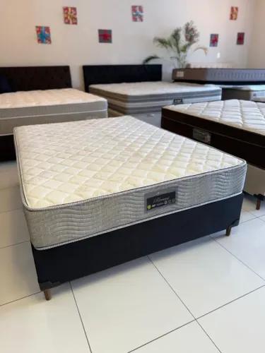 Colchão de Casal NOVO COM A CAMA - ENTREGA GRÁTIS!