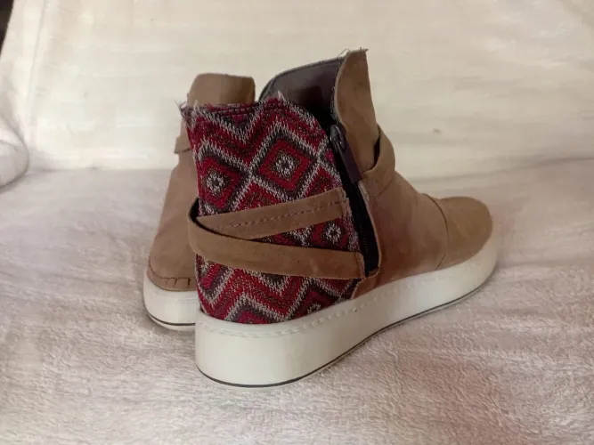 Bota feminina