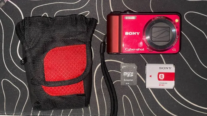 Sony Cybershot H70 16MP