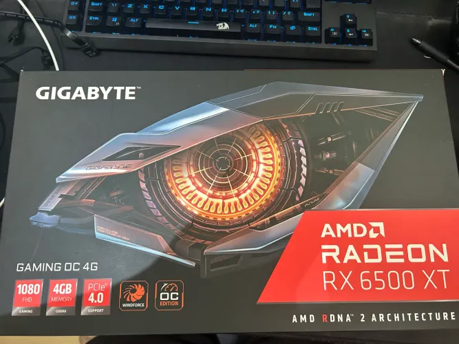 Placa de vídeo Rx 6500xt 4gb Gigabyte