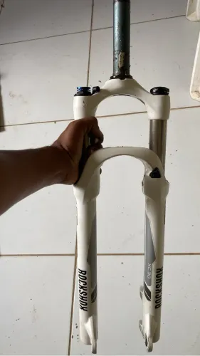 Rock shock xc 30