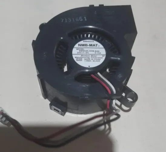 AX64-0221A* BM5020-05W-B49 DC24V 0,10A Motor de ventilador Ref 01248