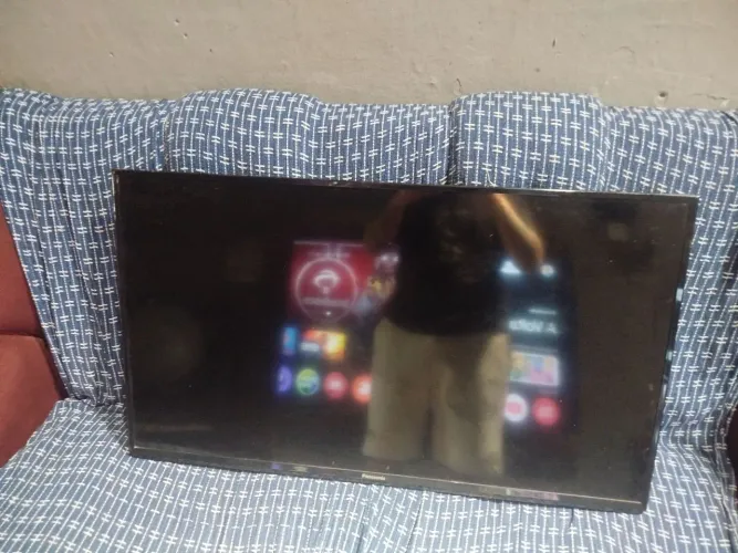 Tv Panasonic 32 ( liga mais não tem imagem)